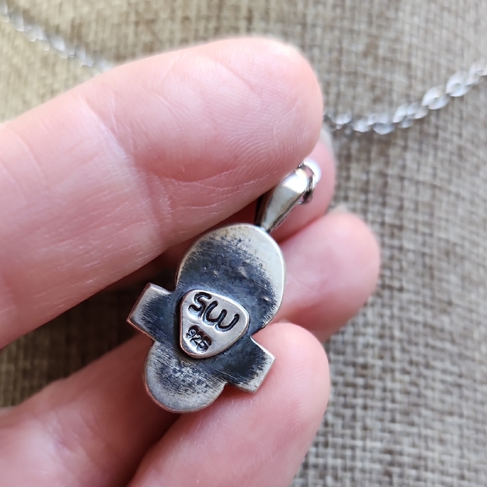 Handmade Elegant Silver Moonstone Pendant. Artisan Made Design "Balance" - Picture 6 of 7